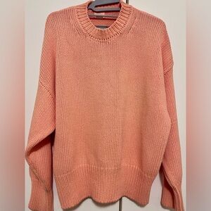 Cozy bright peach Babaá cotton slouchy jumper Sweater. In new condition.